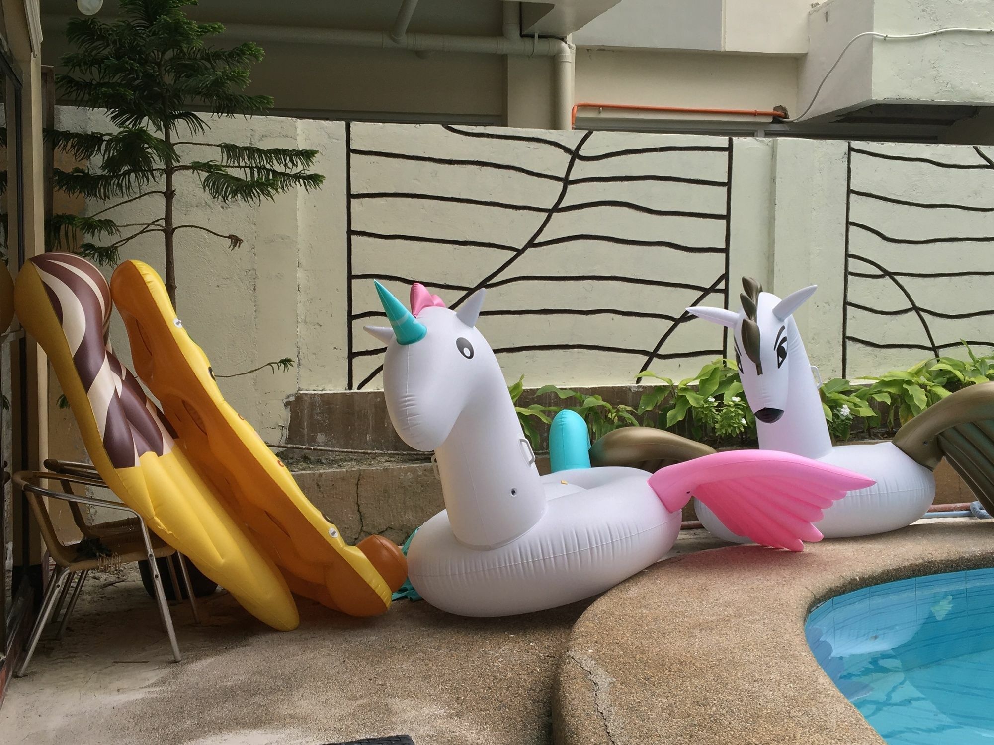 Lukay Las Brisas Balabag  エクステリア 写真